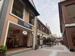 -王府井奥莱临潼小镇(临潼店)
