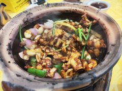 -天宝食坊·啫啫煲大排档(西华路店)