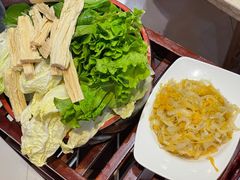 -满旗楼 北京烤鸭·涮羊肉火锅(武昌店)