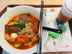 -蒙自源米线大王(东站店)