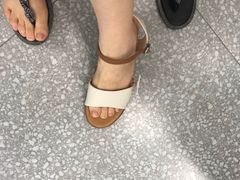 -hotwind热风(中贸广场店)