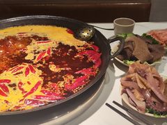 -朱氏胖子烂火锅(洪崖洞店)