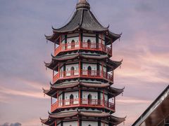 -绳金塔