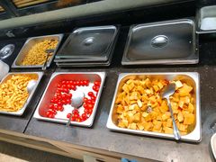 -六少·猪肚包鸡火锅(卓悦INTOWN店)