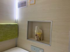 -栖游青年旅舍(华强北地铁站店)