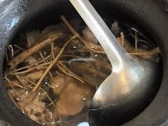 草根汤-莲花公园煎蟹(总店)