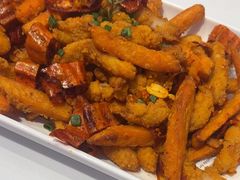 -巴特餐饮6加1音乐餐吧·新疆菜