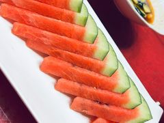 -石家饭店·百年老字号(灵岩山穹灵路店)