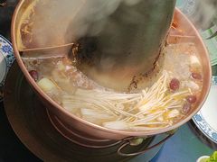 -京悦南门涮羊肉·羊蝎子火锅(田林路店)