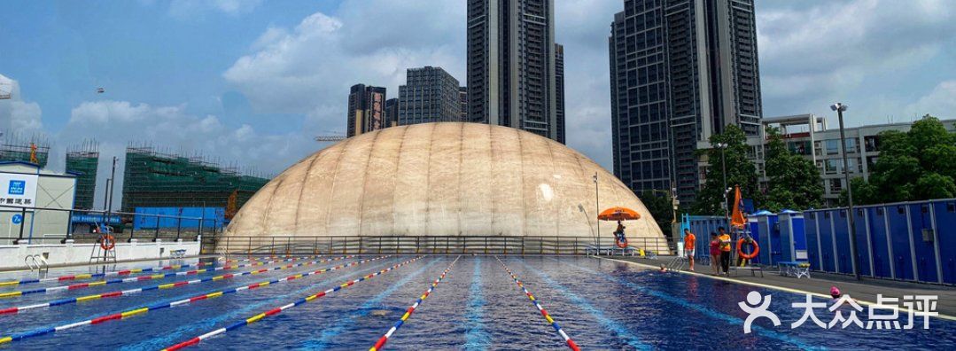 蓝鲸水上乐园🌈