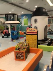 -孩子王童乐园(唐山万达广场店)