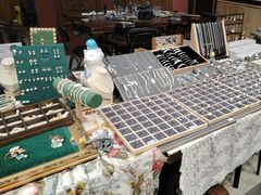 -十八字金银饰·拼豆·开蚌手工体验团建(君太百货店)