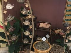 -颐而康·按摩·艾灸·足疗(南岸晶都店)