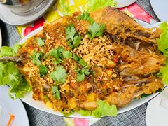 -卷心菜和避孕套餐厅(Pattaya)