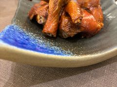 红烧乳鸽-长禧家·珑厨(东山口店)