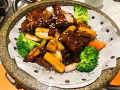 牛仔骨-小菜园新徽菜(无锡宜家荟聚中心店)