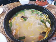 -桥香园过桥米线(民族村店)