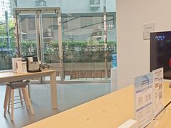 -华为授权体验店(中山公园来福士)