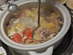 -谢云贵清香水煮鸡火锅(总店)