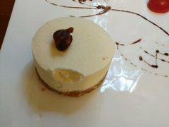-燕庭·纯燕窝·甜品下午茶(南京西路店)