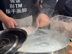 -南湖公园地摊集市