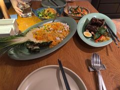-瑰丽酒店·海吧·天际下午茶·现场DJ·天台酒吧