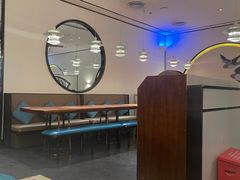 大堂-周渝食惦·酸菜鱼精致川菜(横岗店)