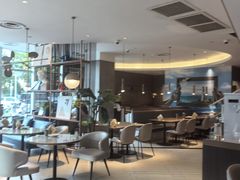-必胜客(威高广场店)