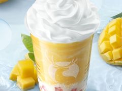 芒芒胶原酸奶冻-luckincoffee瑞幸咖啡(香港名店街店)