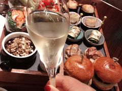 -恰餐厅及酒吧 CHAR Bar & Grill (北京丽都皇冠假日店)