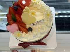 -花花卷卷·鲜食蛋糕(静安久光百货店)