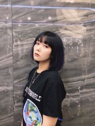 -银星女王公园发型艺术沙龙