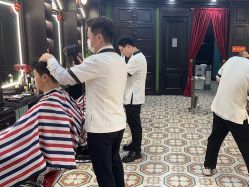 -豪帅男士理容馆