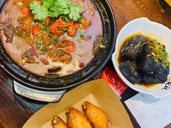 鸡翅-黑白电视长沙小吃(美林M·LIVE天地东座店)