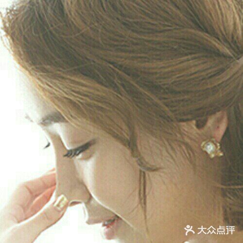 听说隆完鼻👃,不能🙅捏鼻子是真的吗?