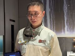 -海底捞火锅(长宁路龙之梦店)