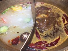 招牌麻辣锅底-渝利重庆火锅