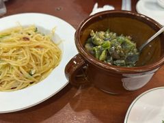 -湖南人家湘菜馆(镇江路店)