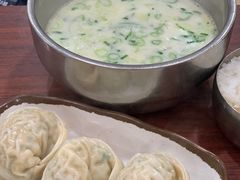 神仙雪浓汤-神仙雪浓汤(明洞店)