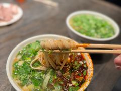 韭叶-清真·马安军辣子牛肉面