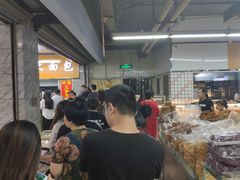 -钟楼大面包