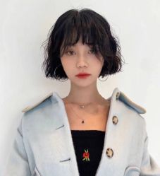 -朗峰专业美发沙龙