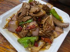 爆炒腰花-黑皮酸菜鱼(三山街店)