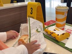-麦当劳(深圳北站高铁店)