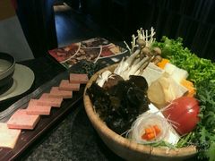 -湊湊火锅·茶憩(新中关购物中心店)