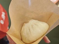 -瑞虹新天地月亮湾