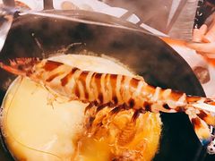 -鲜入围煮花胶鸡海鲜火锅