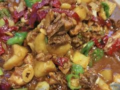 -俭寨大盘鸡·手抓肉·烧烤新疆菜(乌苏路店)