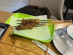 -烤满分·东北烧烤(首经贸店)