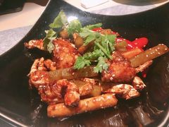 -穹六人间 people 6(岳阳路店)
